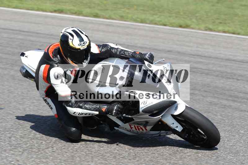 /44 09.08.2025 Plüss Moto Sport ADR/Freies Fahren/33